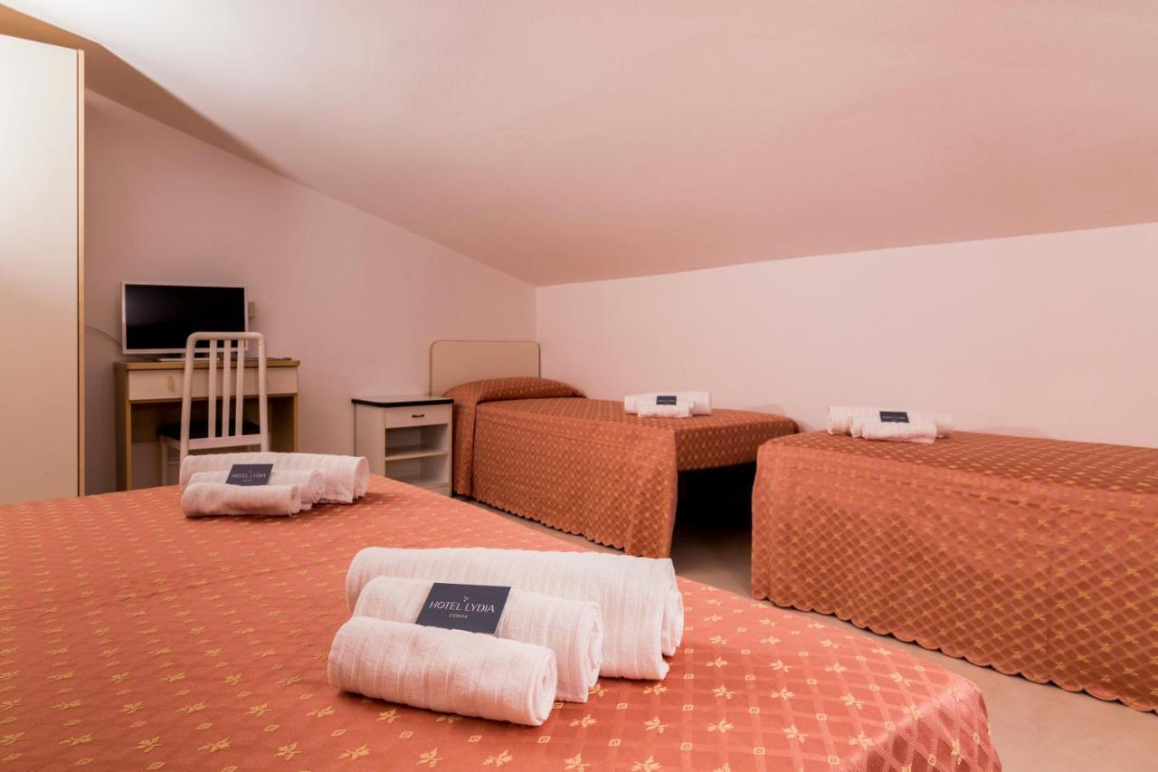 Hotel Lydia تّشيرفييا المظهر الخارجي الصورة